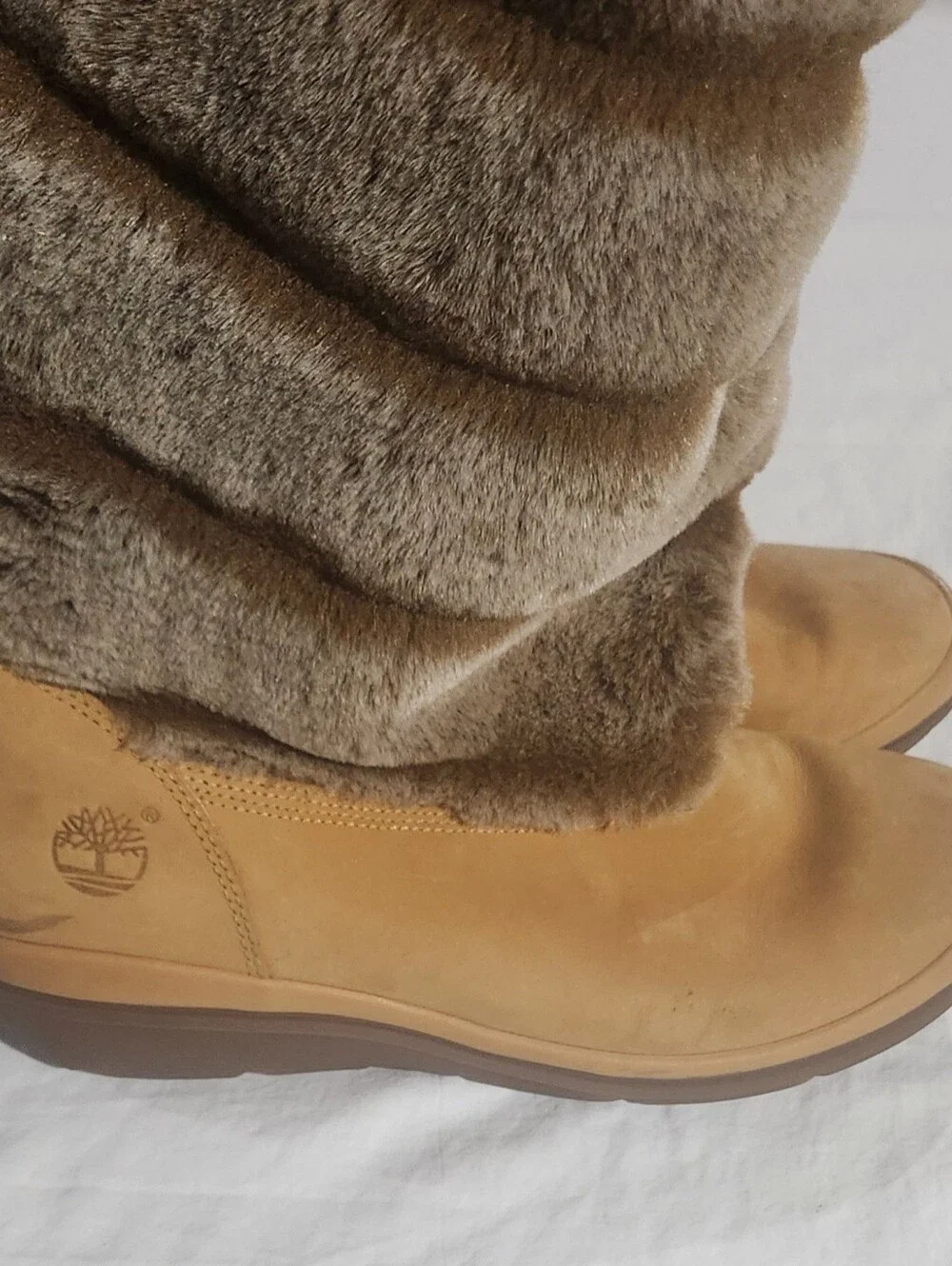Timberland Kickadilla Women’s Faux Fur Tall Winter Boots in Wheat Size 8.5